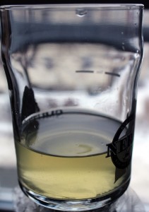 hard-cider-clarity-in-a-glass